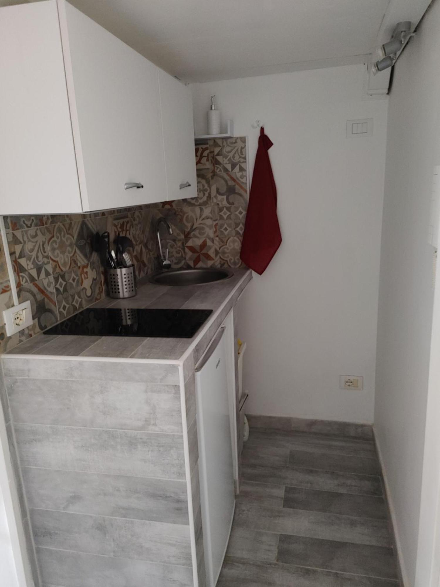 Studio Flat Trastevere Rome Exterior photo